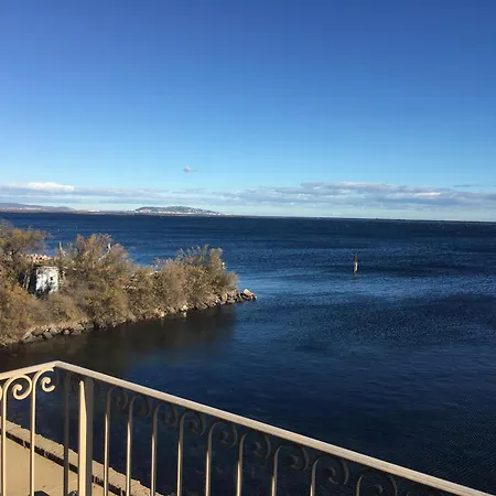 Port Rive Gauche Oyat Apartment